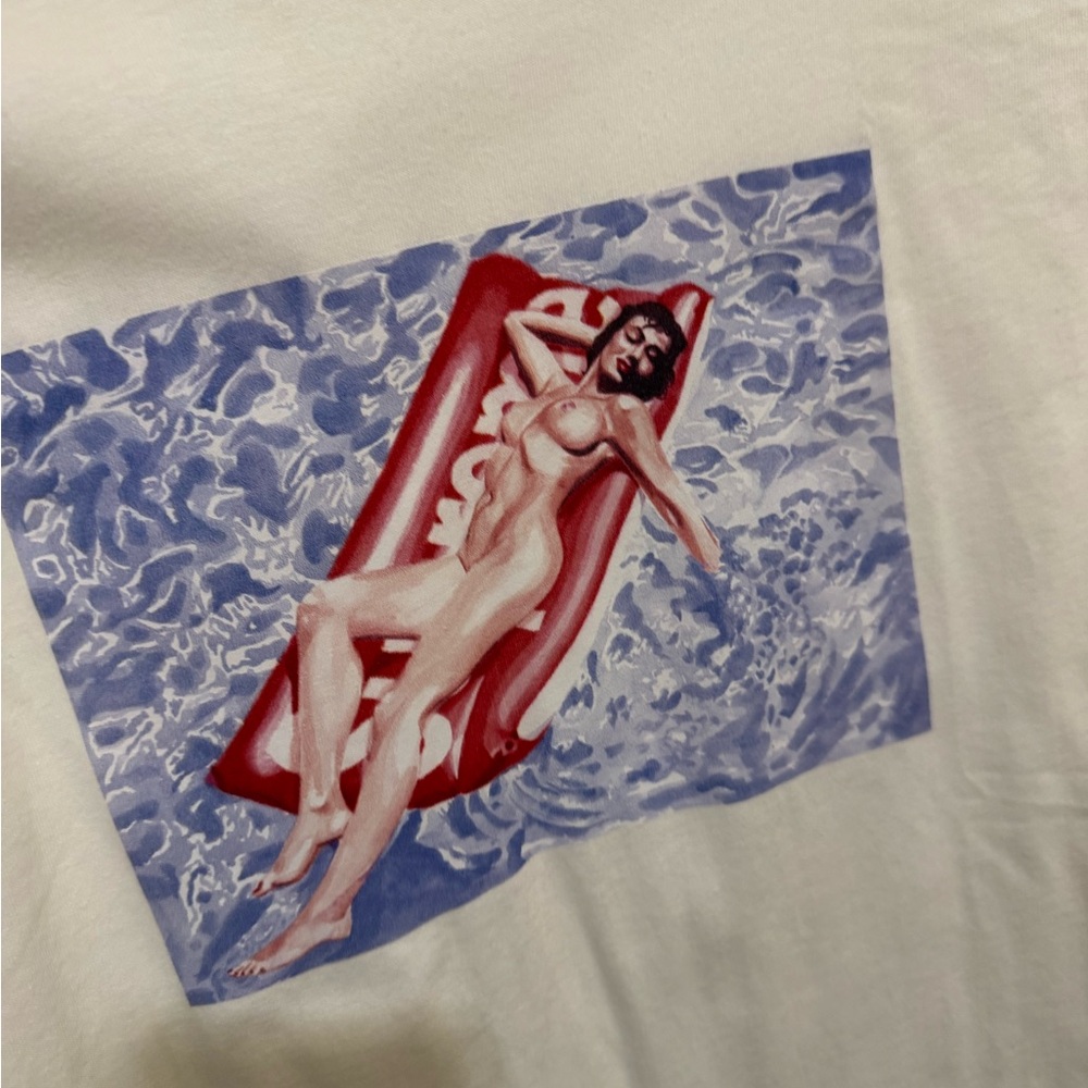 SUPREME float Tee - Picture 5 of 5